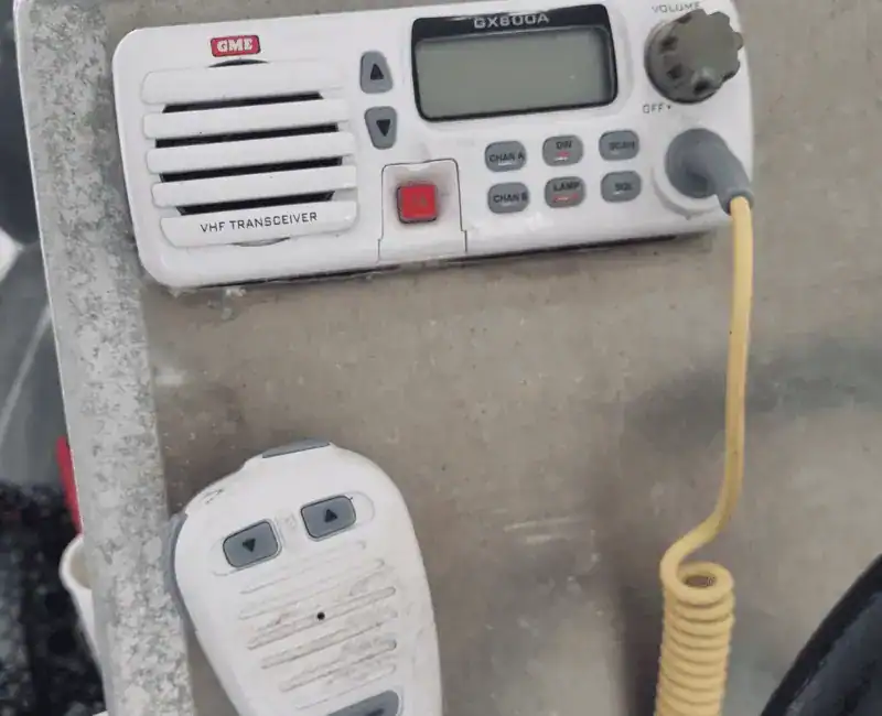 VHF/ Marine Radio